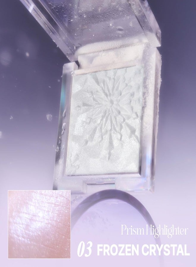 كليو بروفيشنال مكياج CLIO Prism Highlighter، مُضيء للوجه عالي اللمعان، بودرة مخبوزة ناعمة لامعة ببريق اللؤلؤ، جليتر يدوم طويلاً (6 ألوان) (03 كريستال مجمد، مقاس واحد) - Image 5